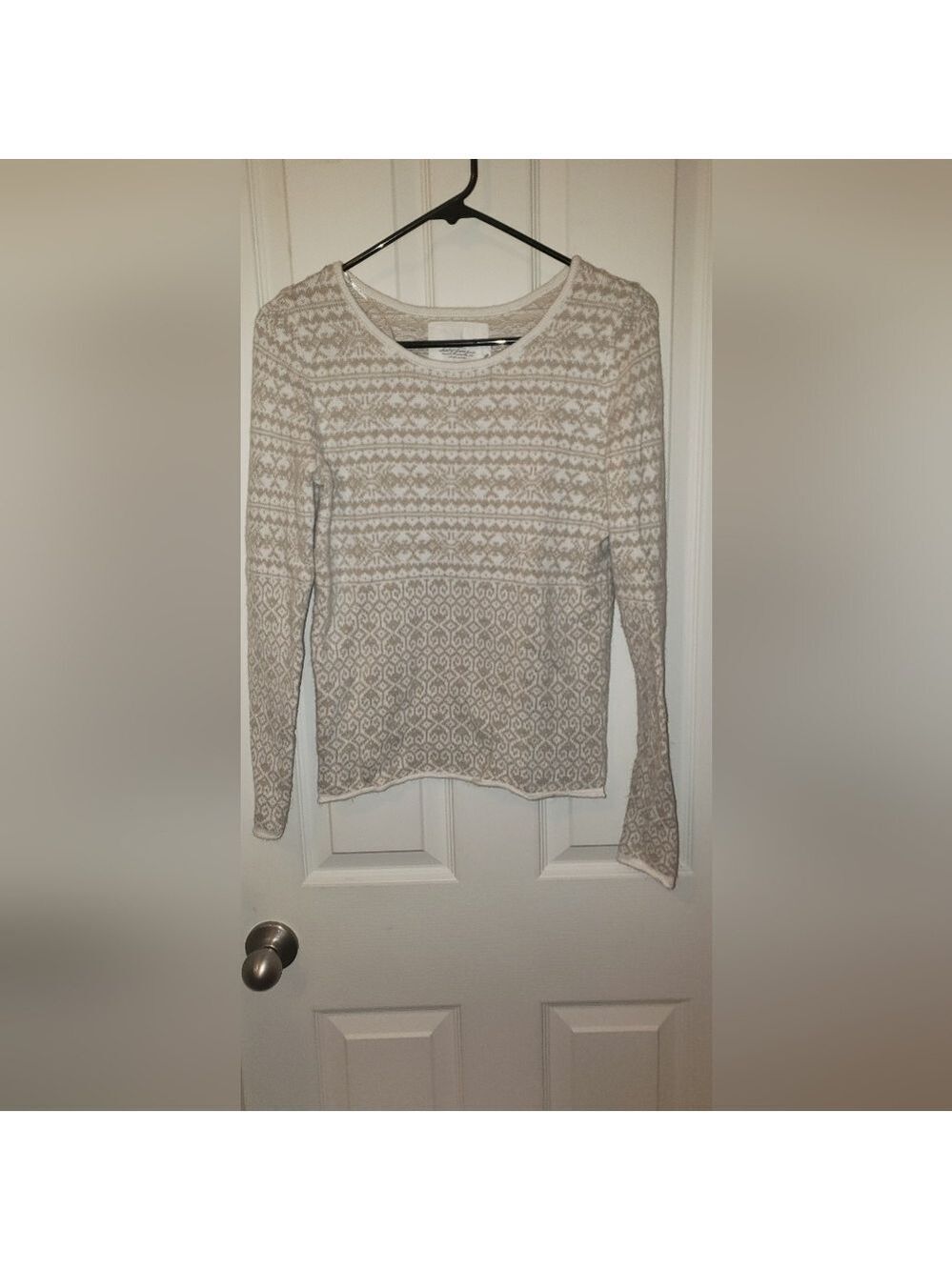 H&M LOGG Tan Cream Sweater Small